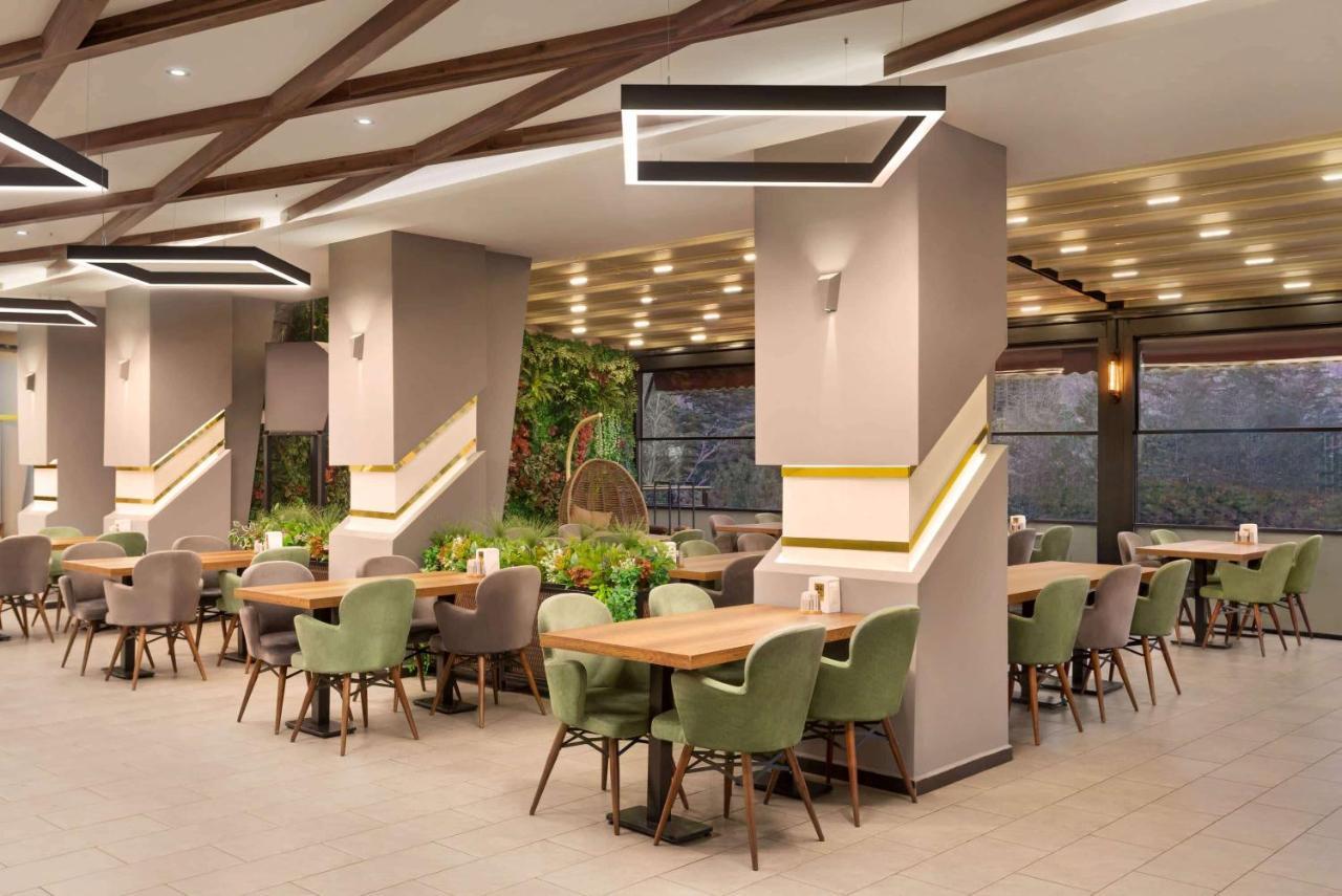 Hotel Ramada By Wyndham Elbistan Exterior foto